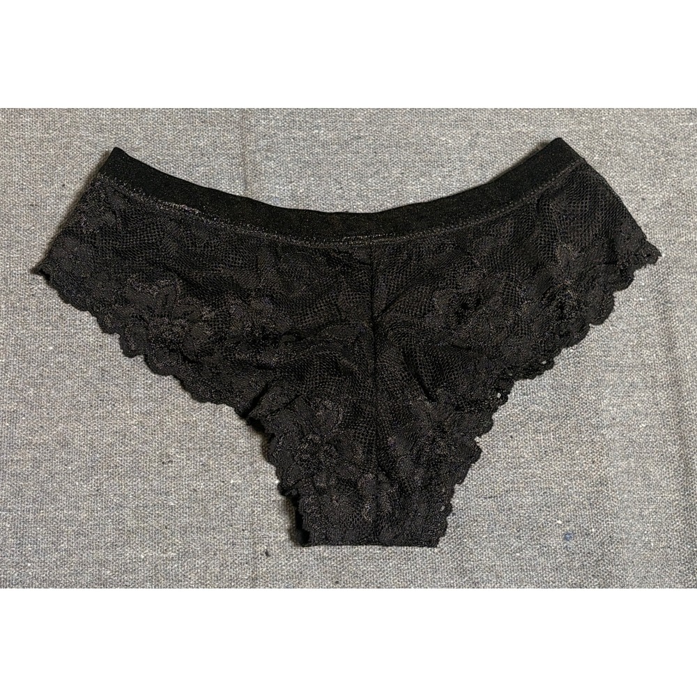 Fredericks of Hollywood Black Floral Lace Cheeky Panties Metallic Waistband Sz S